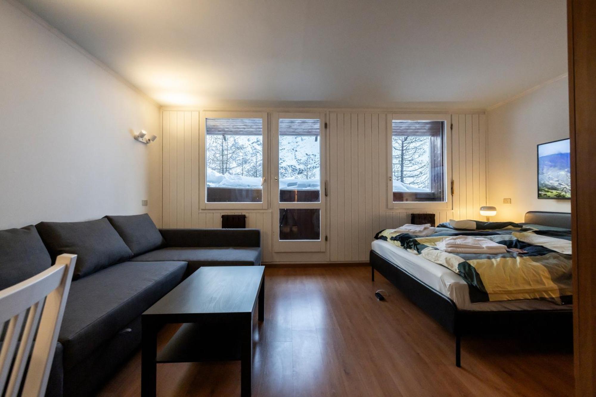 Erikzang - Cervinia Ski In Ski Out Apartments Брей-Червиния Экстерьер фото